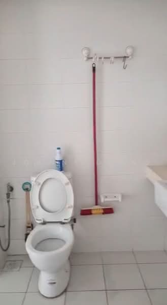 Kondominium untuk Dijual di Casa Tropika - Joanne Diong - Bathroom - PropertyGuru.com.my