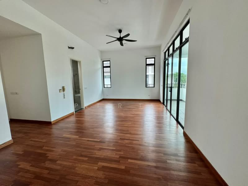Rumah Kluster untuk Dijual di Eco Majestic (Semenyih) - Peter Tan - Living Room - PropertyGuru.com.my