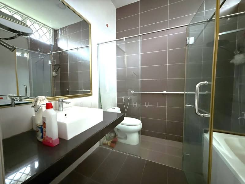 Bungalow for Sale in Taman Suria (Johor Bahru) - Siew Hui - PropertyGuru.com.my