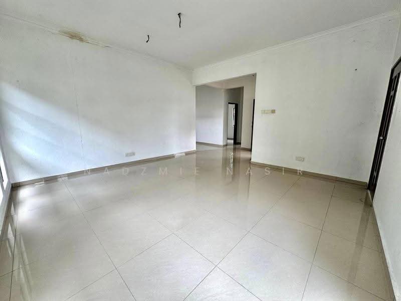 Bungalow House for Sale in Bangi (Selangor) - Nadzmie Nasir - Living Room - PropertyGuru.com.my