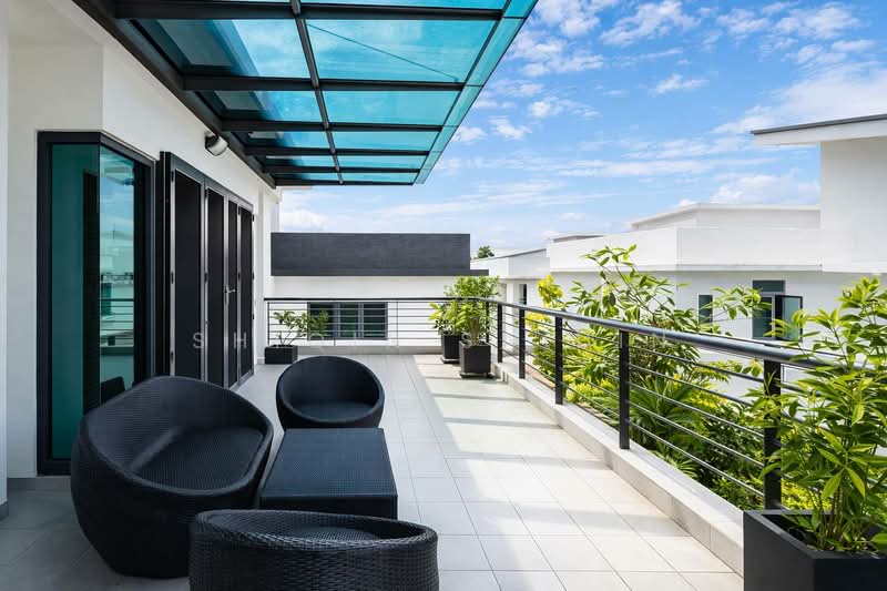 Rumah Banglo untuk Dijual di Taman Sains Selangor (Kota Damansara) - Shiqin Saidin - Balcony - PropertyGuru.com.my