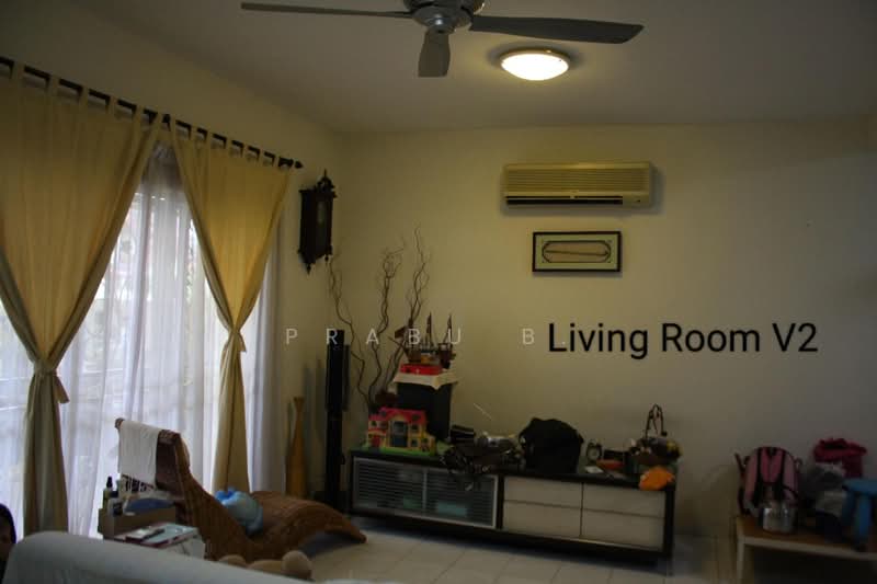 Rumah Teres 2-Tingkat untuk Dijual di Bandar Botanic (Klang) - Prabu B. - Living Room - PropertyGuru.com.my