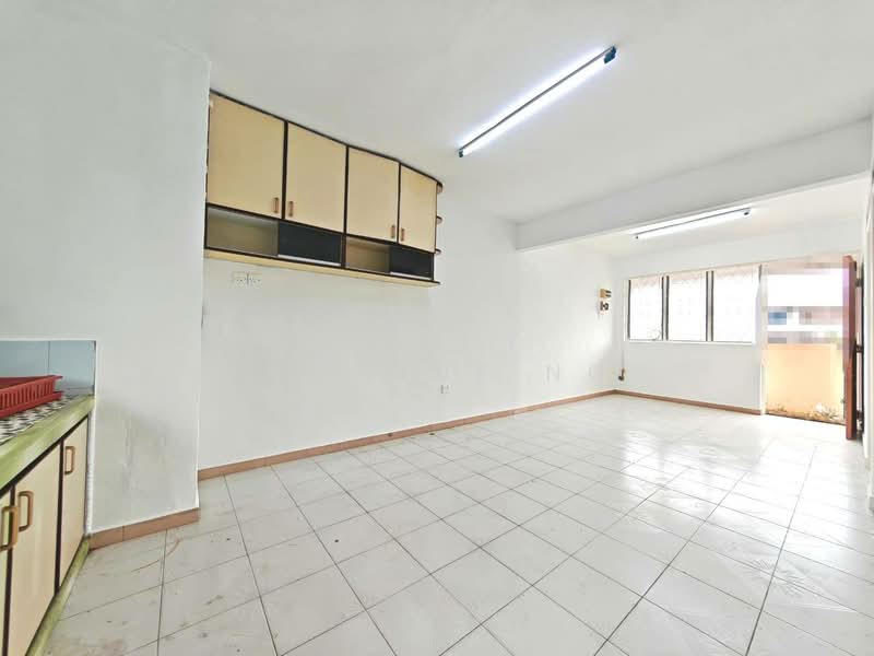 Flat for Sale at Flat Taman Ungku Tun Aminah - Pauline Ng - Interior - PropertyGuru.com.my