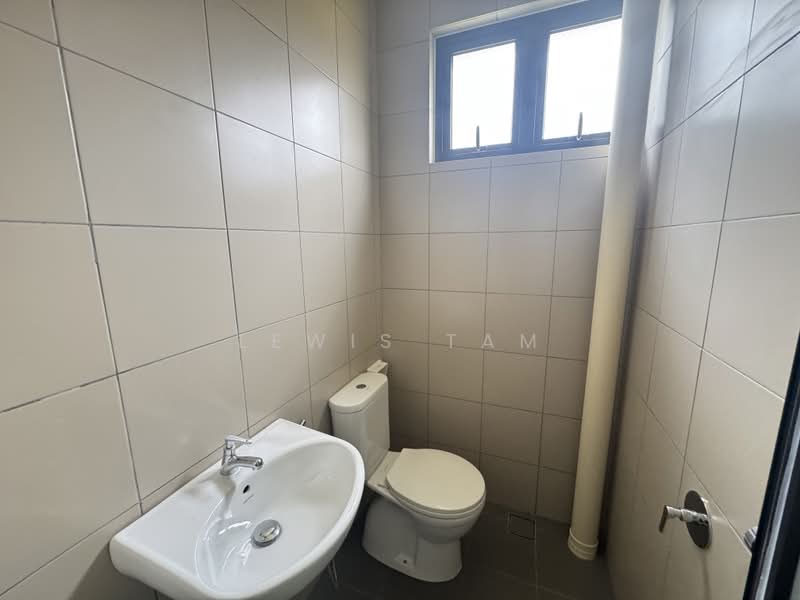 Semi-Detached House for Sale in Puchong (Selangor) - Lewis Tam - Bathroom - PropertyGuru.com.my