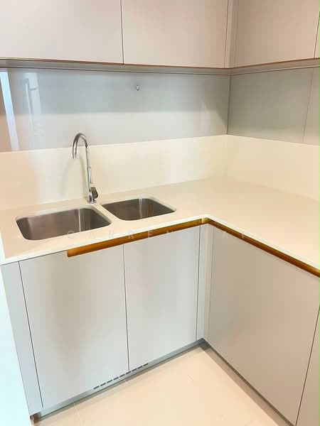 Service Residence for Sale at Residensi Solaris Parq - Carren Tai - Kitchen - PropertyGuru.com.my