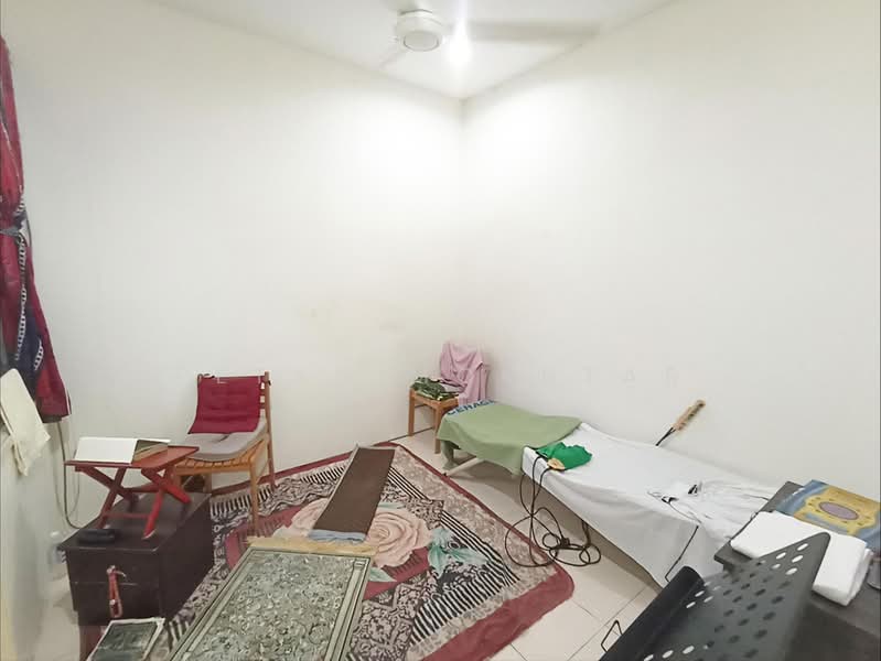1-storey Terraced House for Sale in Bandar Saujana Putra (Tanjong Duabelas) - PETAH MOKHTAR - Bedroom - PropertyGuru.com.my