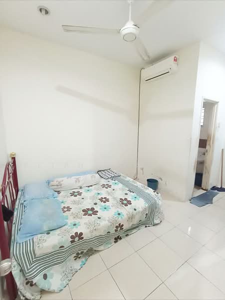 1-storey Terraced House for Sale in Bandar Saujana Putra (Tanjong Duabelas) - PETAH MOKHTAR - Bedroom - PropertyGuru.com.my
