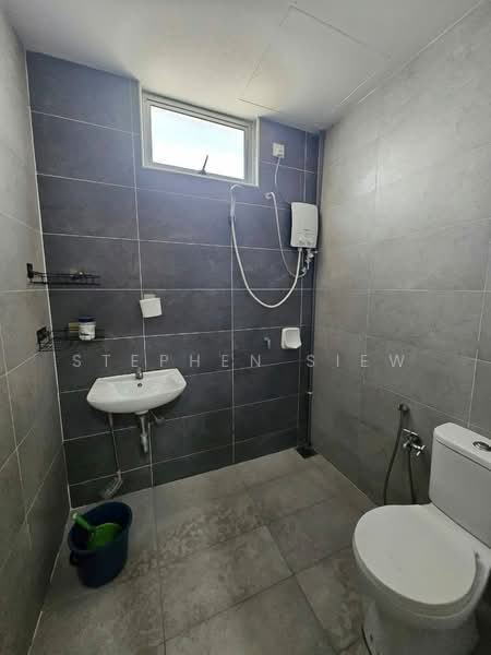 Apartment for Rent at Residensi Kampung Paloh (PR1MA @ Kampung Paloh) - Stephen Siew - Bathroom - PropertyGuru.com.my