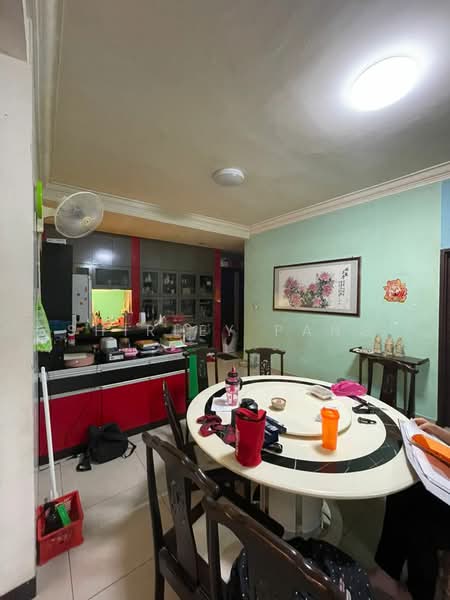 Semi-Detached House for Sale in Taman Nusa Idaman (Iskandar Puteri (Nusajaya)) - Shirley Pang - Kitchen - PropertyGuru.com.my