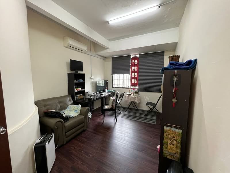3-storey Terraced House for Sale in Taman Suria (Johor Bahru) - Jin Chew - Study - PropertyGuru.com.my