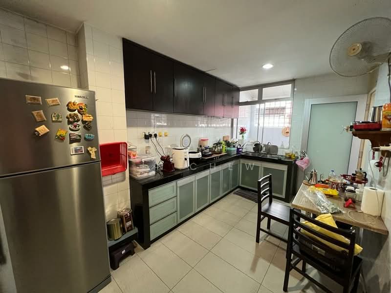 3-storey Terraced House for Sale in Taman Suria (Johor Bahru) - Jin Chew - Kitchen - PropertyGuru.com.my