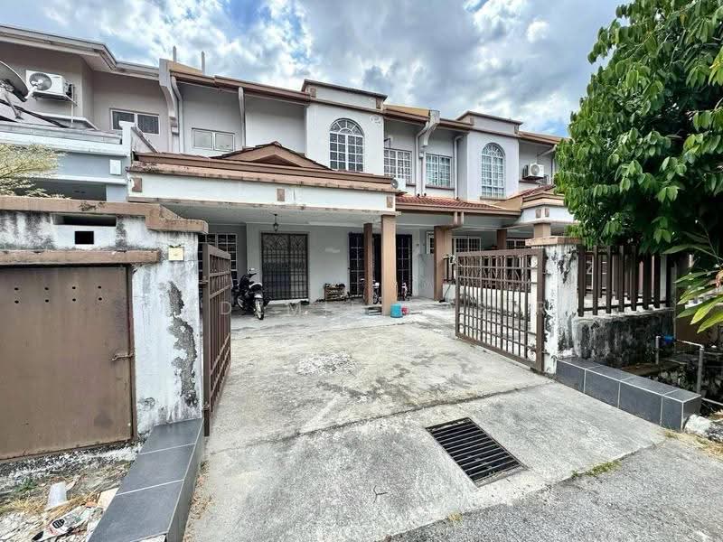 Rumah Teres untuk Dijual di Kajang (Selangor) - Nadzmie Nasir - Exterior - PropertyGuru.com.my