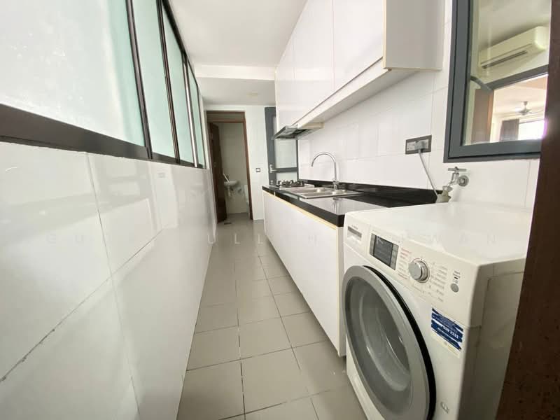 Service Residence for Rent at Serviced Residence @ KL Trillion - Gudrotullah Ikhwan - Kitchen - PropertyGuru.com.my