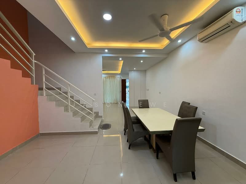 Rumah Teres 2 Tingkat untuk Disewa di Bayan Lepas (Penang) - Jason Ewe - Dining Room - PropertyGuru.com.my