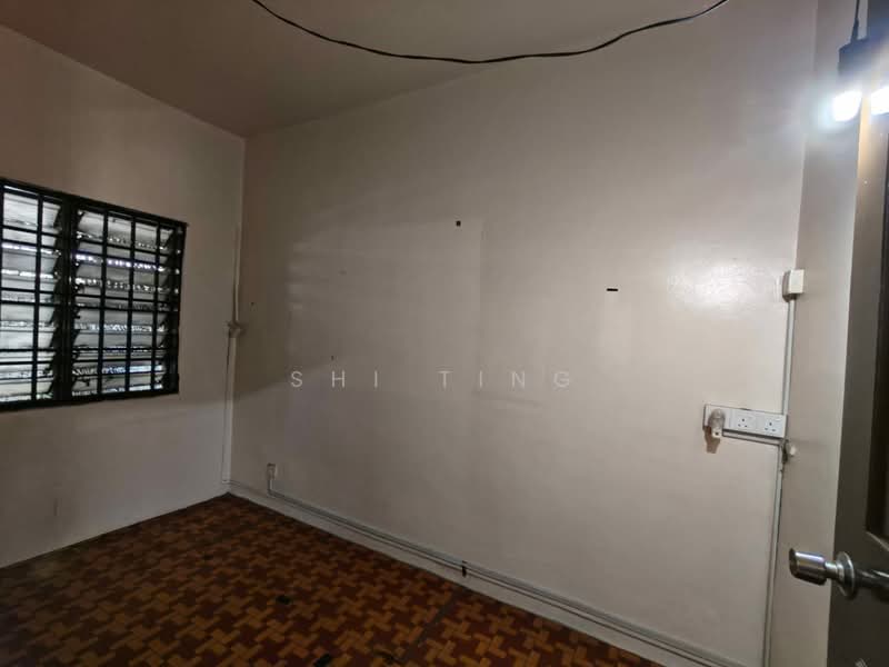 2-storey Terraced House for Sale in Bandar Indahpura (Kulai) - Shi Ting - PropertyGuru.com.my