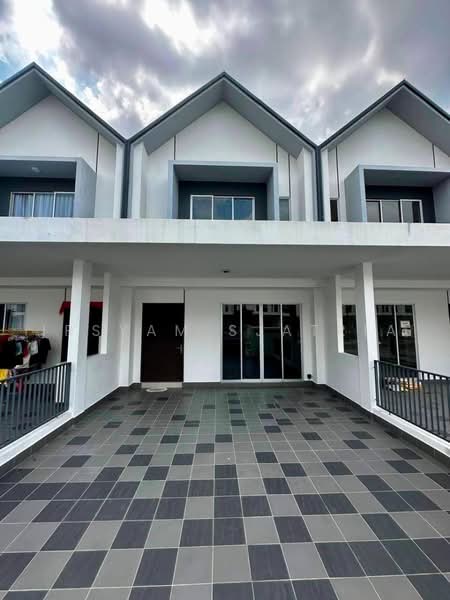 2-storey Terraced House for Rent in Beranang (Selangor) - Irsyam Sjatria - PropertyGuru.com.my