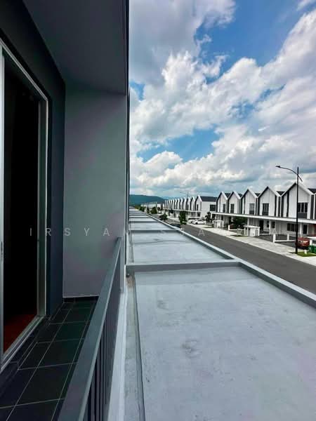 2-storey Terraced House for Rent in Beranang (Selangor) - Irsyam Sjatria - PropertyGuru.com.my