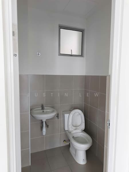 Pangsapuri untuk Disewa di Tinta Residensi, Nada Bidara - Justin Lew - Bathroom - PropertyGuru.com.my