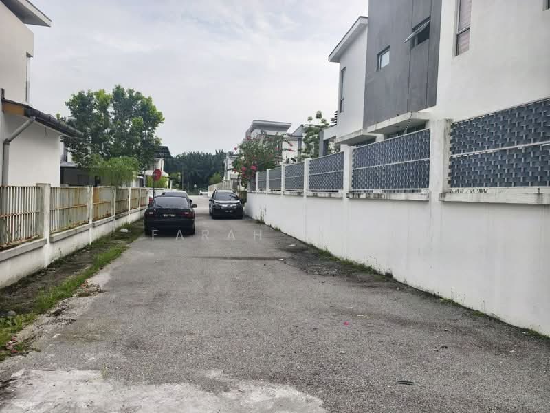2-storey Terraced House for Sale in Bandar Tasik Puteri (Rawang) - Farah Dina - Exterior - PropertyGuru.com.my