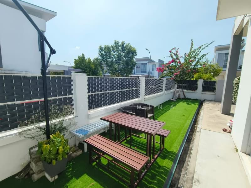 2-storey Terraced House for Sale in Bandar Tasik Puteri (Rawang) - Farah Dina - Exterior - PropertyGuru.com.my
