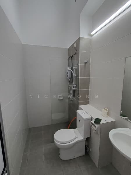 2-storey Terraced House for Rent in Setia Ecohill (Semenyih) - Nick Wong - Bathroom - PropertyGuru.com.my