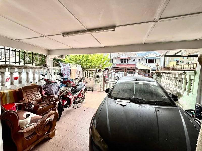 2-storey Terraced House for Sale in Ampang (Selangor) - Nadzmie Nasir - Exterior - PropertyGuru.com.my