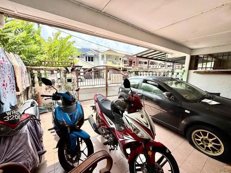2-storey Terraced House for Sale in Ampang (Selangor) - Nadzmie Nasir - Exterior - PropertyGuru.com.my