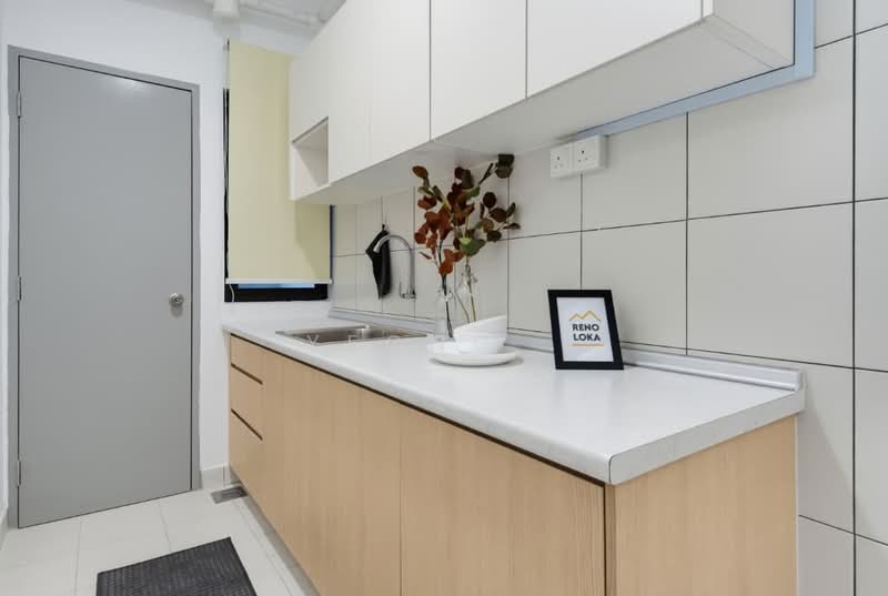 Service Residence for Rent at Residensi Bukit Tiara - Yeong . - Kitchen - PropertyGuru.com.my