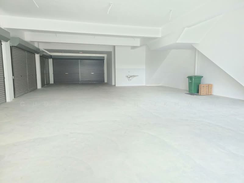 Shop for Rent in Beranang (Selangor) - Gudrotullah Ikhwan - Interior - PropertyGuru.com.my