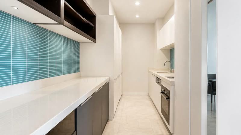 Servis Apartment untuk Dijual di Tropicana The Residences - Shiqin Saidin - Kitchen - PropertyGuru.com.my