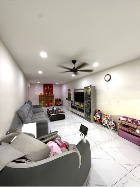 Rumah Teres 1-Tingkat untuk Dijual di Taman Eng Ann (Klang) - Stephanie Yap - Living Room - PropertyGuru.com.my