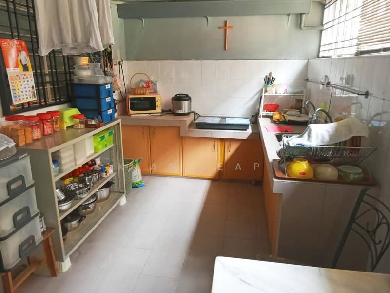 Rumah Teres 2 Tingkat untuk Dijual di Taman Putra Prima (Puchong) - Kian Leap - Kitchen - PropertyGuru.com.my