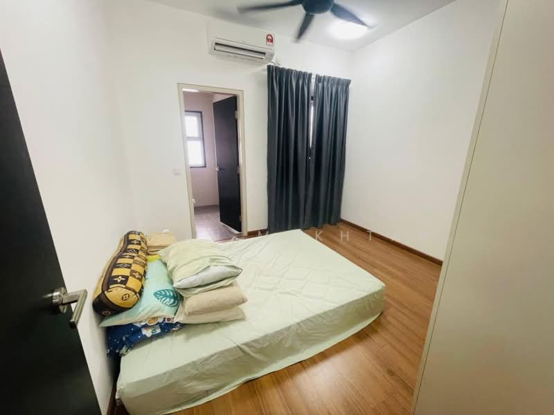Rumah Teres untuk Dijual di Bandar Serenia (Dengkil) - PETAH MOKHTAR - Bedroom - PropertyGuru.com.my
