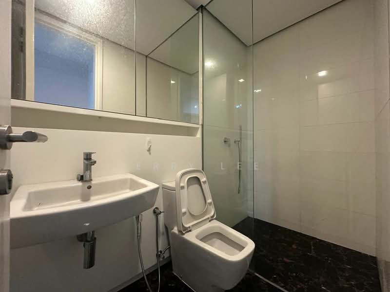 Service Residence for Sale at Arcoris Residences - Terry Lee - Bathroom - PropertyGuru.com.my