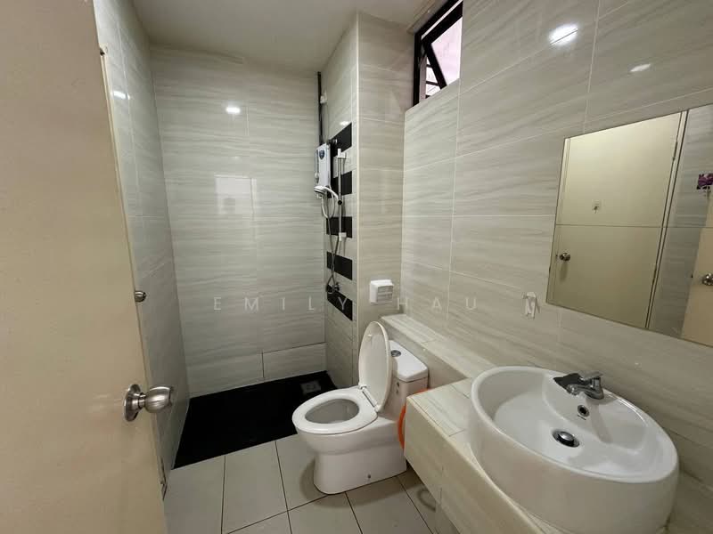Service Residence for Rent at D'Summit Residences - Emily Hau - PropertyGuru.com.my