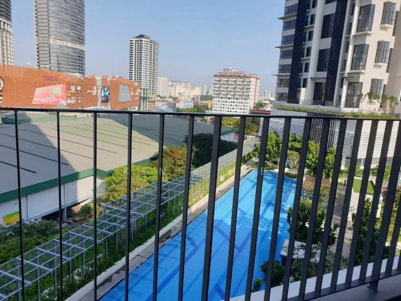 Service Residence for Sale at Residential Suites @ HighPark - Kenix Lee - Exterior - PropertyGuru.com.my