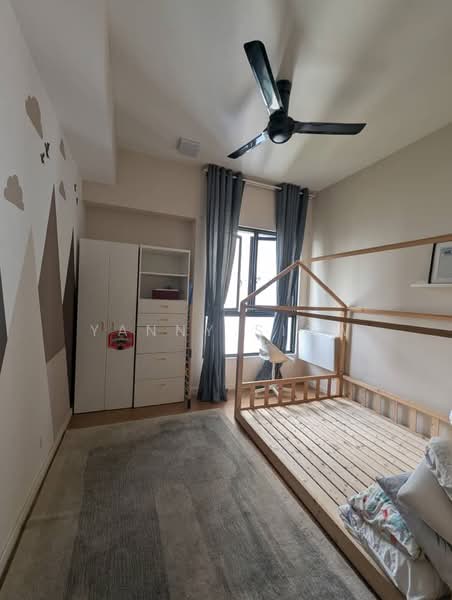 Kondominium untuk Dijual di Seri Riana Residence - Yanny Siow - Bedroom - PropertyGuru.com.my