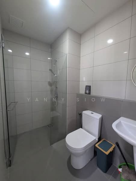 Kondominium untuk Dijual di Seri Riana Residence - Yanny Siow - Bathroom - PropertyGuru.com.my