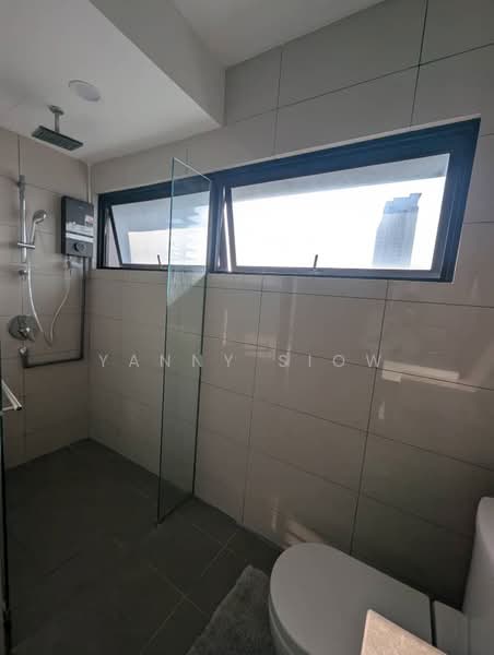 Kondominium untuk Dijual di Seri Riana Residence - Yanny Siow - Bathroom - PropertyGuru.com.my