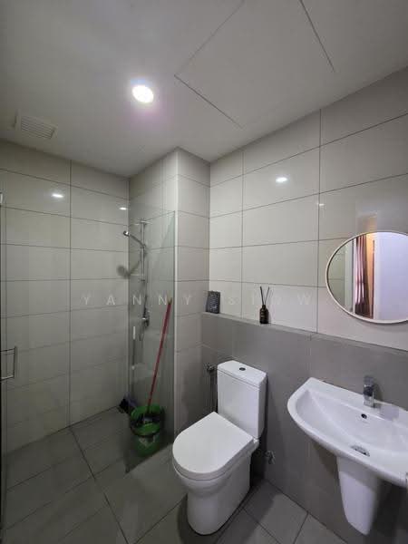 Kondominium untuk Dijual di Seri Riana Residence - Yanny Siow - Bathroom - PropertyGuru.com.my