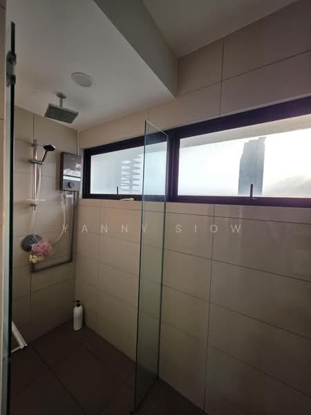 Kondominium untuk Dijual di Seri Riana Residence - Yanny Siow - Bathroom - PropertyGuru.com.my