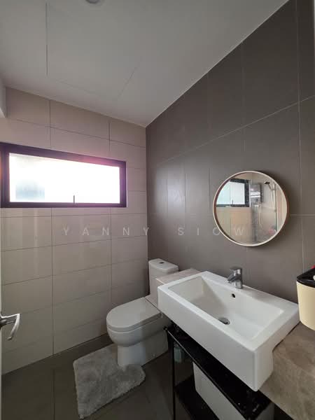 Kondominium untuk Dijual di Seri Riana Residence - Yanny Siow - Bathroom - PropertyGuru.com.my