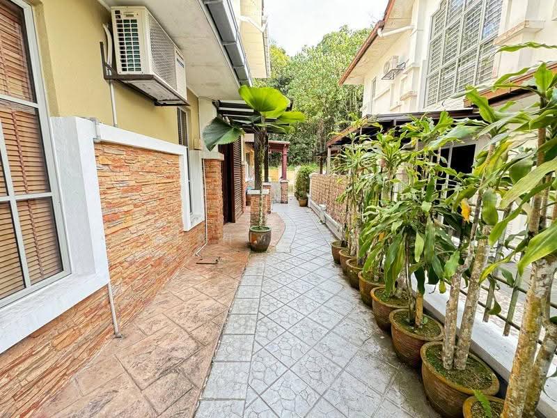 Rumah Berkembar untuk Dijual di Ampang Jaya (Ampang) - Mahirah . - Exterior - PropertyGuru.com.my