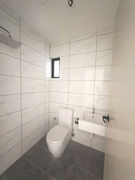 Servis Apartment untuk Dijual di Piccadilly - PENNY CHEN - Bathroom - PropertyGuru.com.my