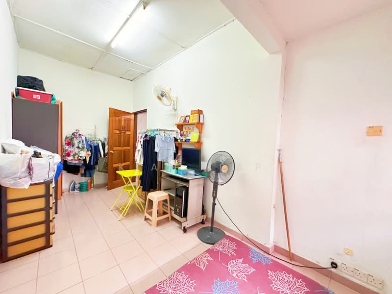 Rumah Bandar untuk Dijual di Taman Lembah Maju (Pandan Indah) - Kian Leap - Bedroom - PropertyGuru.com.my