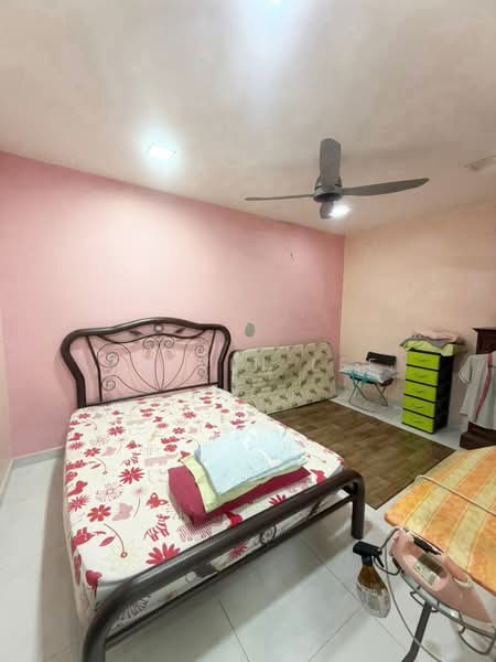 1-storey Terraced House for Sale in Taman Mount Austin (Tebrau) - Calvin Lee - PropertyGuru.com.my