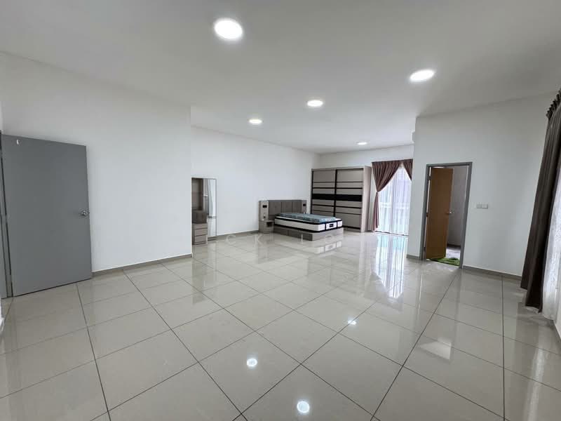 2-storey Terraced House for Rent in Taman Bukit Jaya (Ulu Tiram) - Nick Low - Bedroom - PropertyGuru.com.my