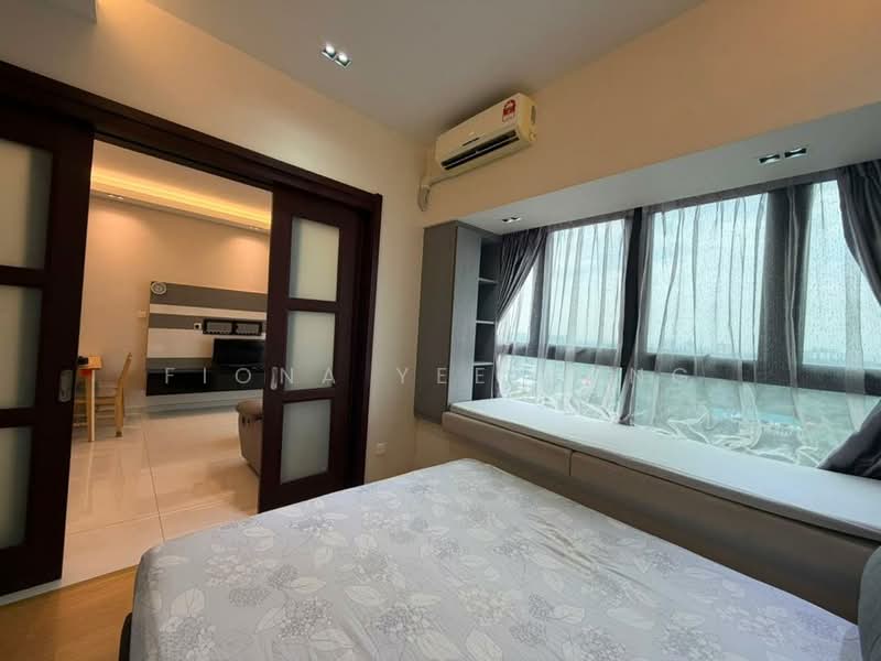 Condominium for Rent at Amberside @ Country Garden Danga Bay - Fiona Yee Rong - Bedroom - PropertyGuru.com.my