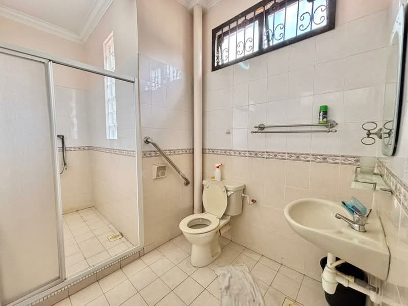 2-storey Terraced House for Sale in Taman Desa Tebrau (Tebrau) - Kok Hui - Bathroom - PropertyGuru.com.my
