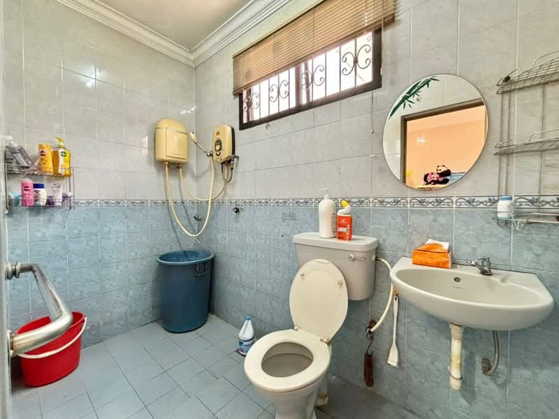 2-storey Terraced House for Sale in Taman Desa Tebrau (Tebrau) - Kok Hui - Bathroom - PropertyGuru.com.my